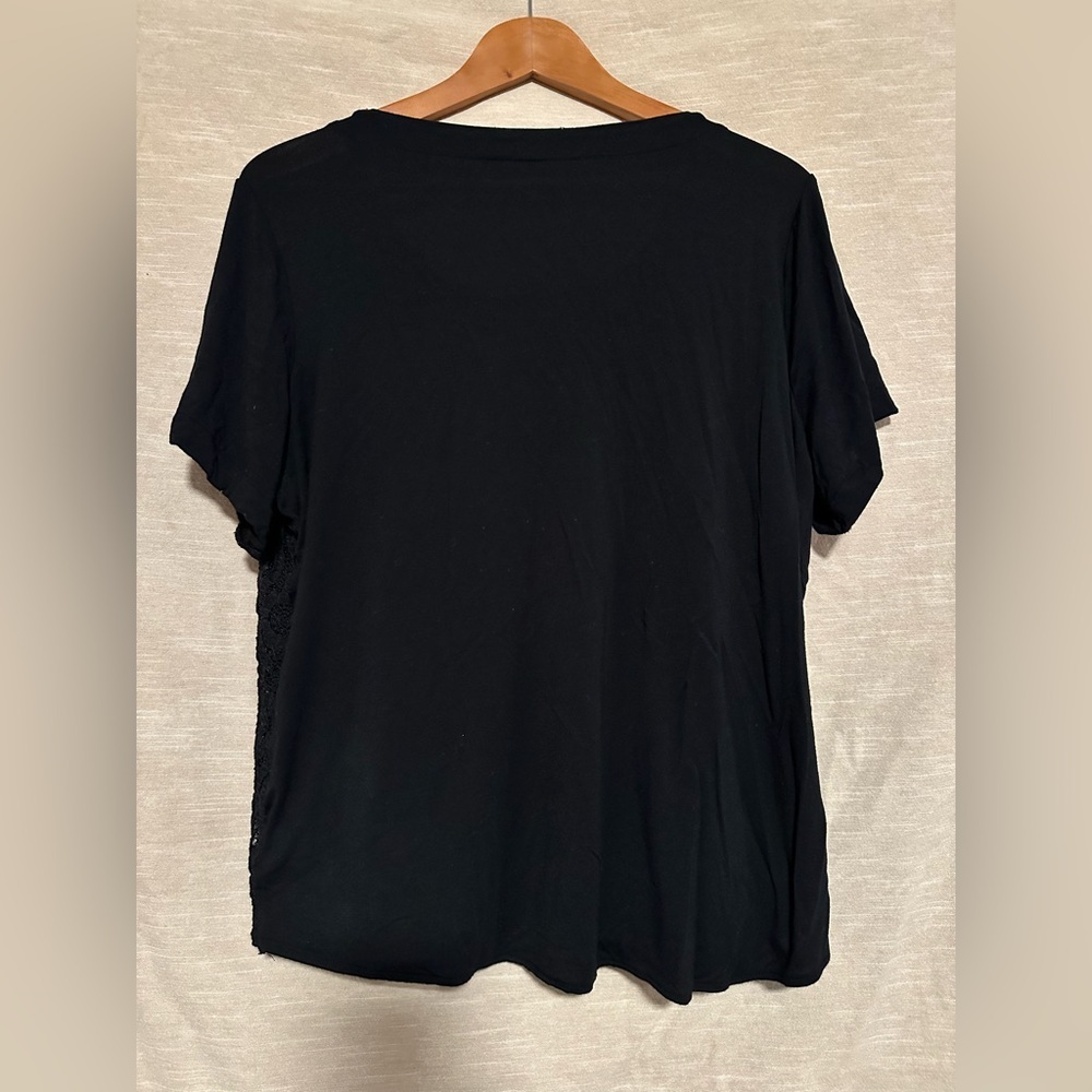 Croft & Barrow Women's Black Lace Blouse - Picture 2 of 4